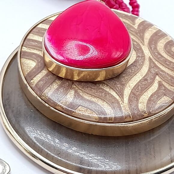 Chico's Pink Beige Brown Beaded Triple Pendent Necklace - 22 Inches - Picture 9 of 12